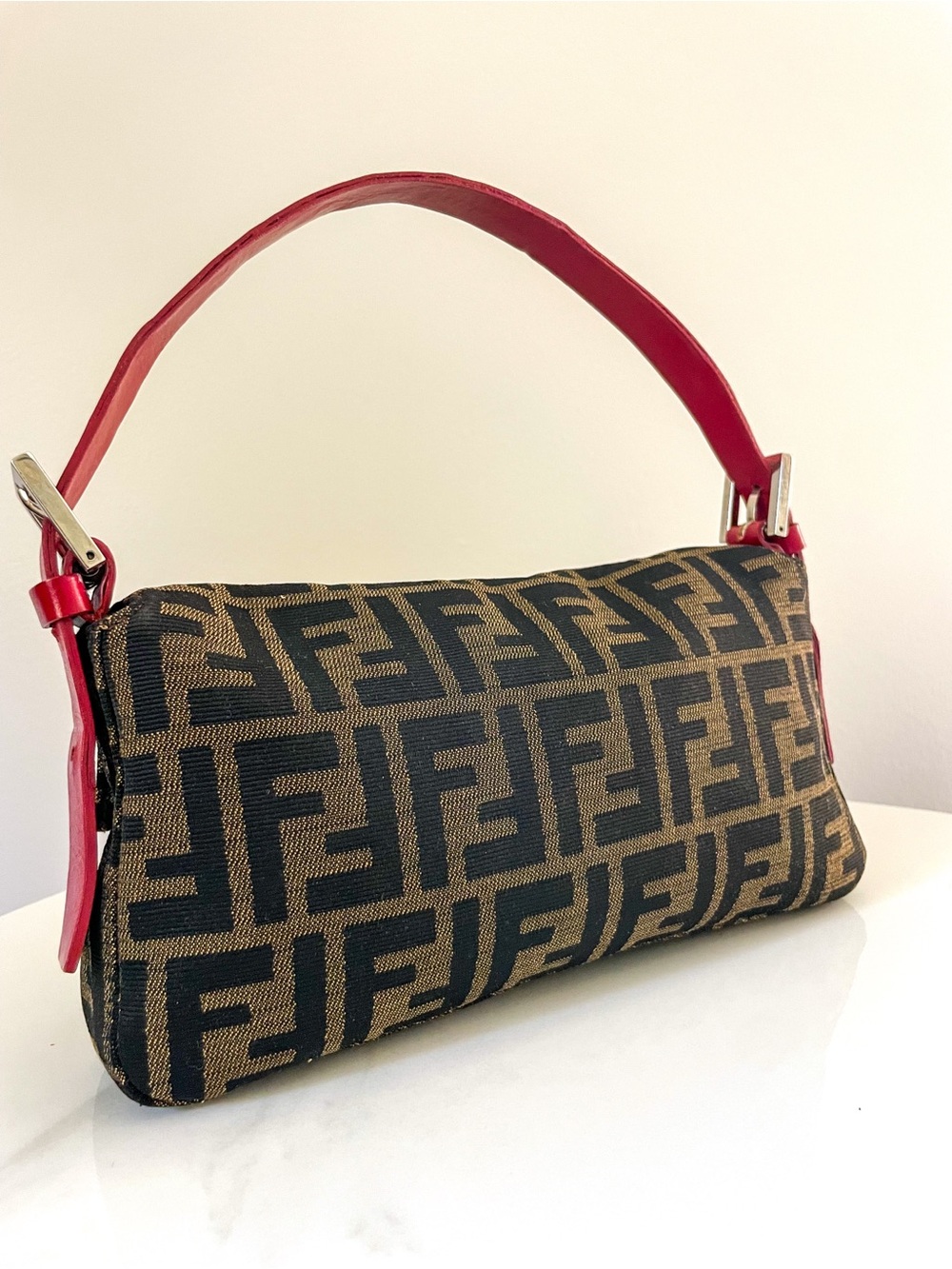 Fendi Zucca Baguette Brown Monogram Red Leather Shoulder Bag Authenticated - Picture 3 of 13